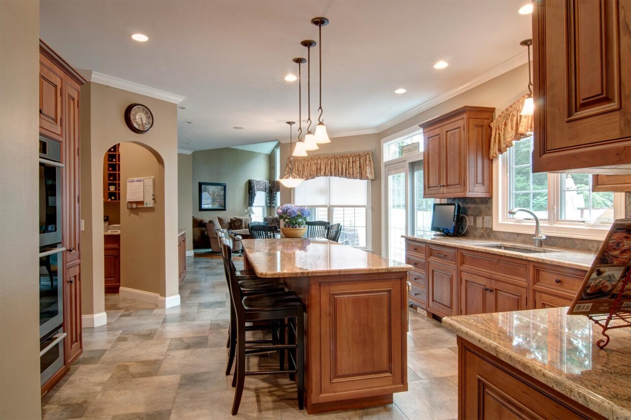 Agawam | Italian Villa - Kitchens by Curio